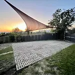 Utulny Maly Domcek S Virivkou Villa Kösice