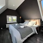 Utulny Maly Domcek S Virivkou Villa