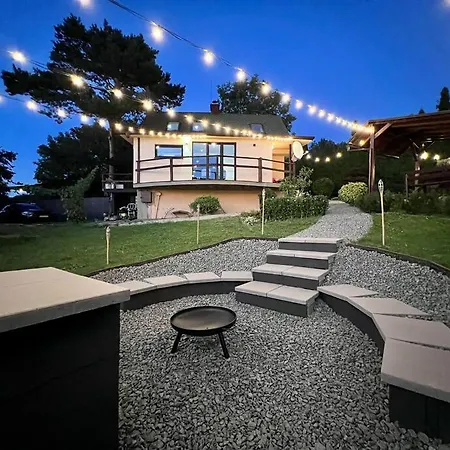 útulný Malý Domček S Vírivkou Vila Košice