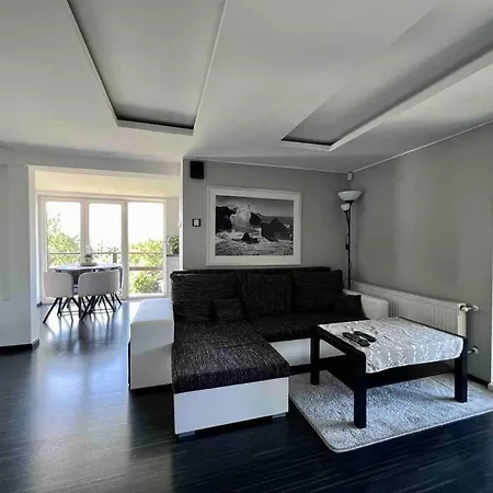 Utulny Maly Domcek S Virivkou Vila *