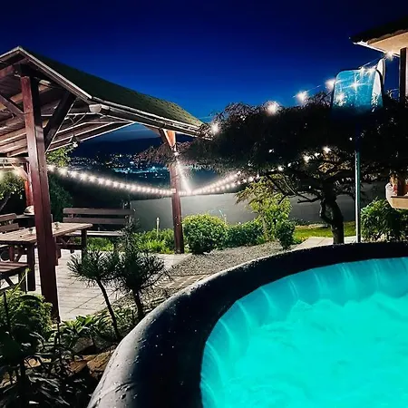 Vila Utulny Maly Domcek S Virivkou *