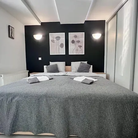 útulný Malý Domček S Vírivkou Vila Košice