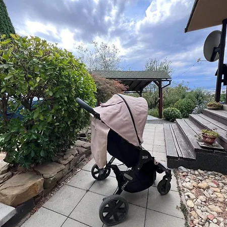 Utulny Maly Domcek S Virivkou Kosice