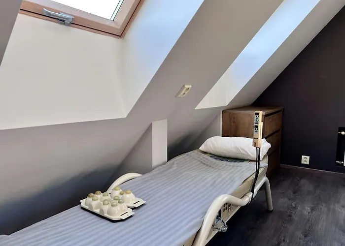 Utulny Maly Domcek S Virivkou Villa Košice