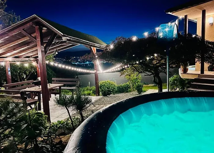 Villa Utulny Maly Domcek S Virivkou *