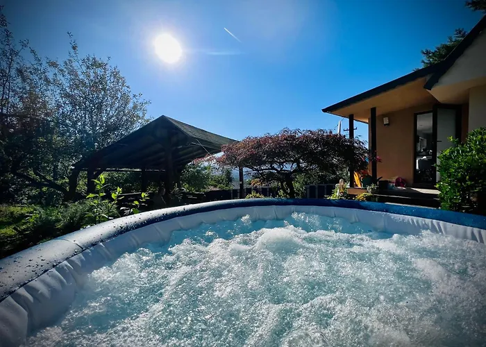 Utulny Maly Domcek S Virivkou Villa *